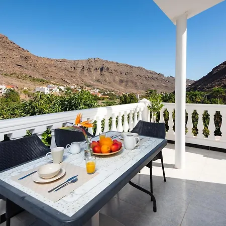 El Moral * Puerto De Mogan